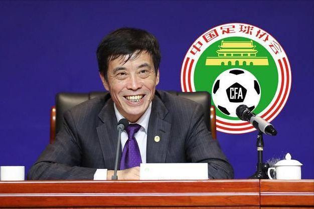 汤唯、尼子、张婧仪、张宥浩等亮相伦敦时装周！